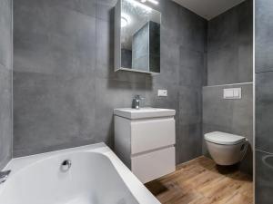 Pronájem bytu 3+1, Ústí nad Labem, Kmochova, 65 m2