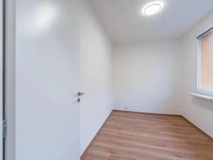 Pronájem bytu 3+1, Ústí nad Labem, Kmochova, 65 m2