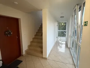Pronájem bytu 2+kk, Praha - Prosek, Zubrnická, 50 m2