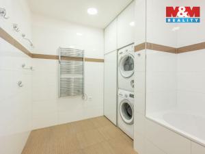 Prodej bytu 3+1, Praha - Dejvice, Na Špitálce, 99 m2