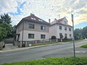 Pronájem bytu 3+1, Zlín, Osvoboditelů, 95 m2