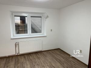 Pronájem bytu 1+1, Rajhradice, Spojovací, 31 m2