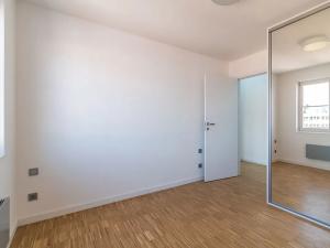 Pronájem bytu 2+kk, Praha - Nové Město, Zlatnická, 51 m2