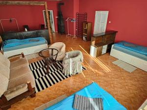 Prodej vícegeneračního domu, Nové Město pod Smrkem, Mírové náměstí, 540 m2