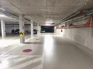 Prodej garážového stání, Plzeň, Nemocniční, 12 m2