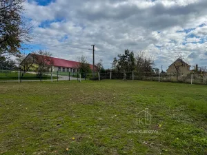 Prodej pozemku pro bydlení, Újezdec, 651 m2