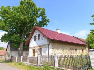 Prodej chalupy, Kožlany, 180 m2