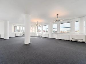 Pronájem kanceláře, Praha - Libeň, Podvinný mlýn, 1500 m2