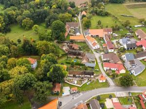 Dražba zemědělské usedlosti, Kalenice, 100 m2