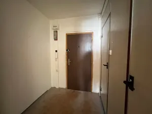 Prodej bytu 2+kk, Praha - Černý Most, Doležalova, 46 m2