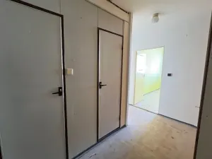 Prodej bytu 2+kk, Praha - Černý Most, Doležalova, 46 m2