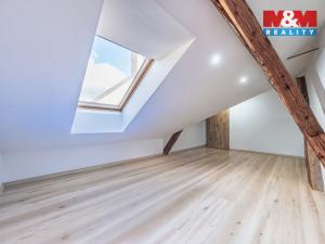 Prodej rodinného domu, Slaný, Masarykovo náměstí, 648 m2