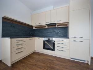 Prodej bytu 2+kk, Praha - Vysočany, Pod Harfou, 63 m2