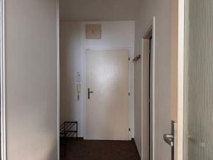 Pronájem bytu 1+kk, Pardubice, nábřeží Závodu míru, 30 m2