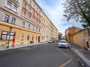 Pronájem bytu 2+kk, Praha - Nové Město, Ke Karlovu, 40 m2