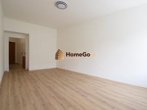 Pronájem bytu 1+kk, Praha - Nusle, Žateckých, 30 m2