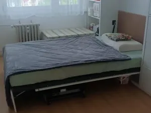 Pronájem bytu 3+1, Praha - Prosek, Poleradská, 76 m2