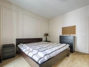 Pronájem bytu 2+kk, Praha - Libeň, V zahradách, 53 m2