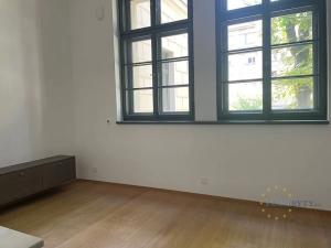 Pronájem bytu 1+kk, Praha - Vršovice, Bartoškova, 40 m2