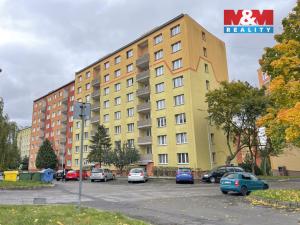 Prodej bytu 2+1, Chomutov, Školní pěšina, 66 m2