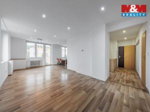 Prodej bytu 4+1, Bukovany, 111 m2