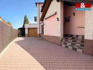 Prodej rodinného domu, České Velenice, Komenského, 650 m2