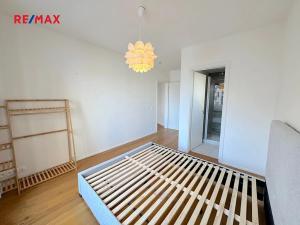 Pronájem bytu 3+kk, Praha - Košíře, Naskové, 78 m2