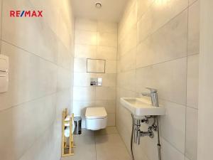 Pronájem bytu 3+kk, Praha - Košíře, Naskové, 78 m2