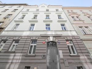 Prodej obchodního prostoru, Praha - Libeň, Vacínova, 66 m2