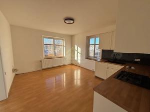 Pronájem bytu 3+1, Rokycany, Dukelská, 98 m2