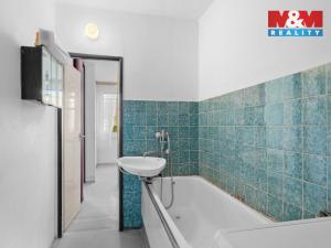 Prodej bytu 3+1, Praha - Kobylisy, Hlaváčova, 67 m2