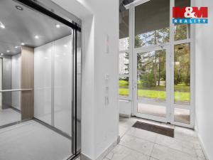 Prodej bytu 3+1, Praha - Kobylisy, Hlaváčova, 67 m2