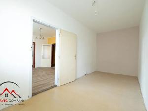 Pronájem bytu 2+1, Krnov, Budovatelů, 48 m2