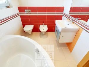Prodej bytu 3+kk, Praha - Dejvice, Kolejní, 112 m2
