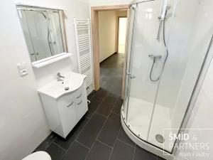 Prodej bytu 3+kk, Velim, Palackého, 73 m2