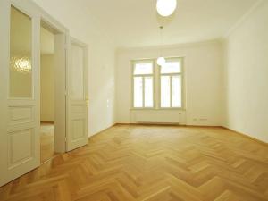 Pronájem bytu 2+kk, Praha - Vinohrady, Balbínova, 59 m2
