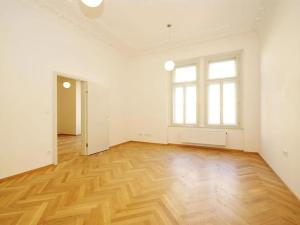 Pronájem bytu 2+kk, Praha - Vinohrady, Balbínova, 66 m2