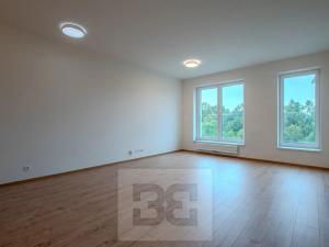 Pronájem bytu 2+kk, Praha - Hostavice, Českobrodská, 54 m2