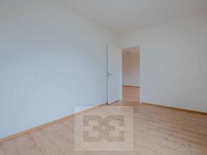 Pronájem bytu 2+kk, Praha - Hostavice, Českobrodská, 54 m2