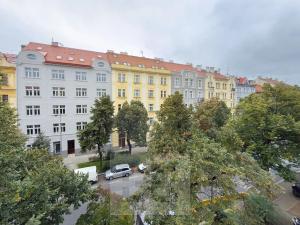 Pronájem bytu 2+kk, Praha - Vršovice, 28. pluku, 56 m2