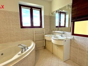 Pronájem bytu 3+1, Bílovec, Wolkerova, 109 m2
