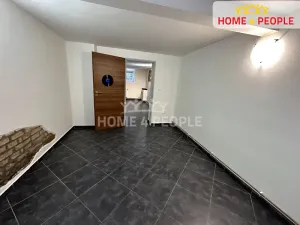 Pronájem bytu 2+kk, Plzeň, Úslavská, 48 m2