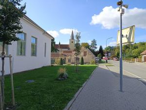 Prodej pozemku, Veverské Knínice, 1507 m2
