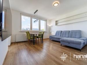 Prodej bytu 3+1, Olomouc, Hněvotínská, 66 m2