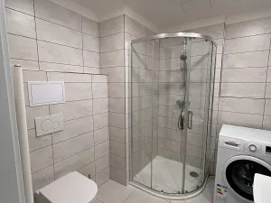 Pronájem bytu 1+kk, Praha - Horní Měcholupy, Hornoměcholupská, 38 m2