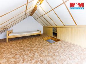 Pronájem bytu 2+1, Pardubice - Trnová, Bohdanečská, 42 m2