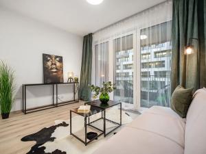 Pronájem bytu 1+kk, Praha - Hloubětín, Poděbradská, 33 m2