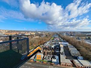 Pronájem bytu 3+kk, Praha - Vysočany, Freyova, 66 m2