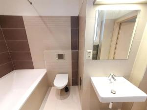Pronájem bytu 2+kk, Praha - Smíchov, Na Václavce, 46 m2