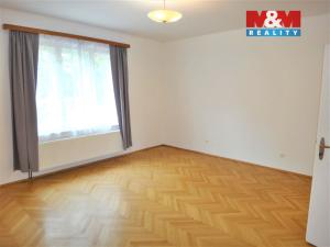 Pronájem bytu 2+1, Kladno, Sportovců, 85 m2